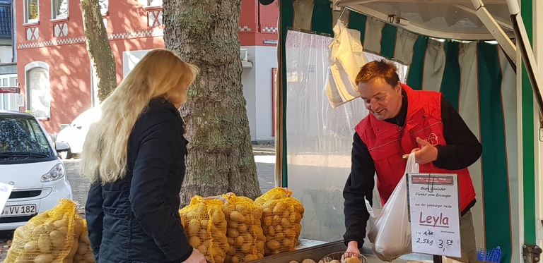 GertherWochenmarkt an der Gertherstraße, Kartoffel Sieg